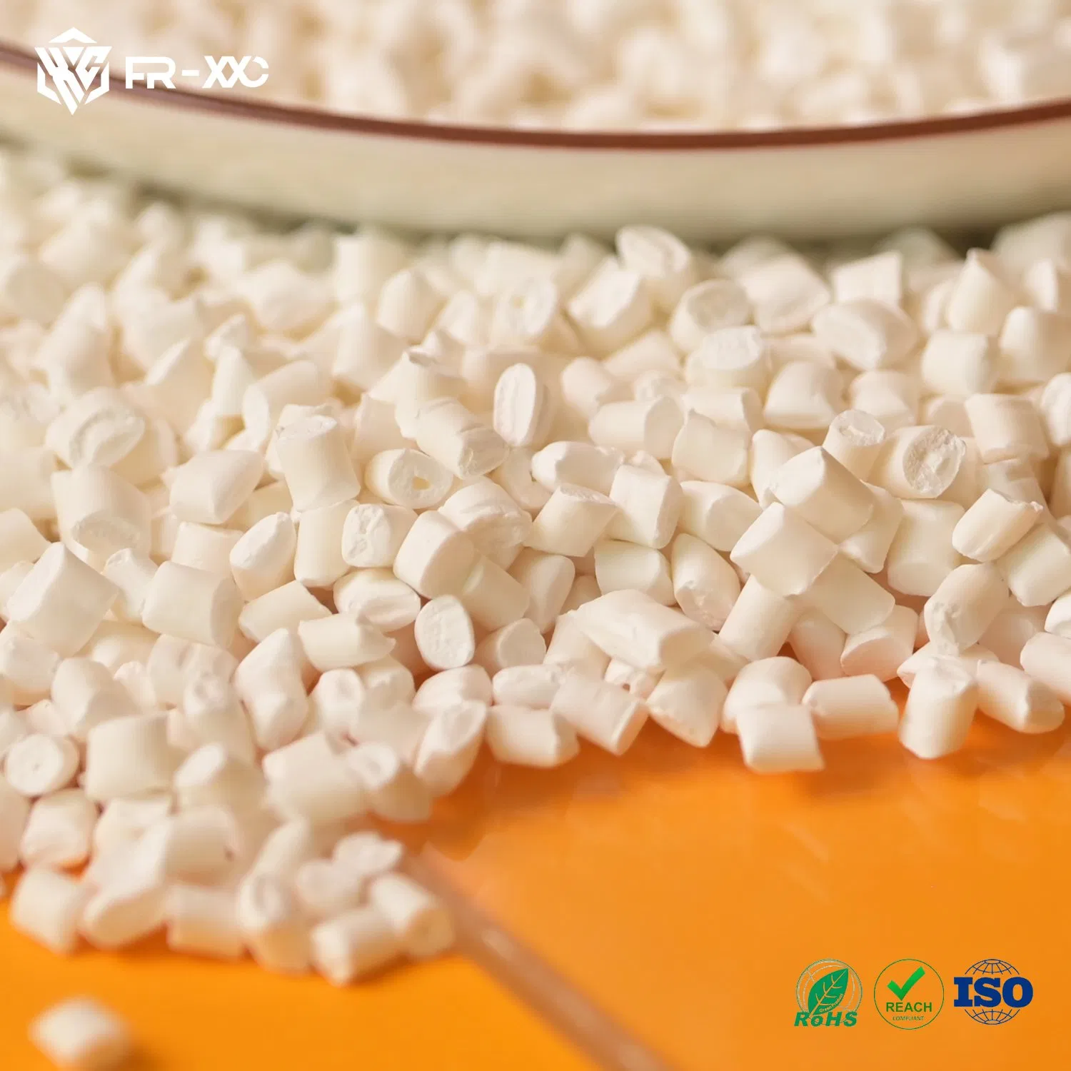 High Efficiency Low Halogen Flame Retardant Masterbatch for PE Panels