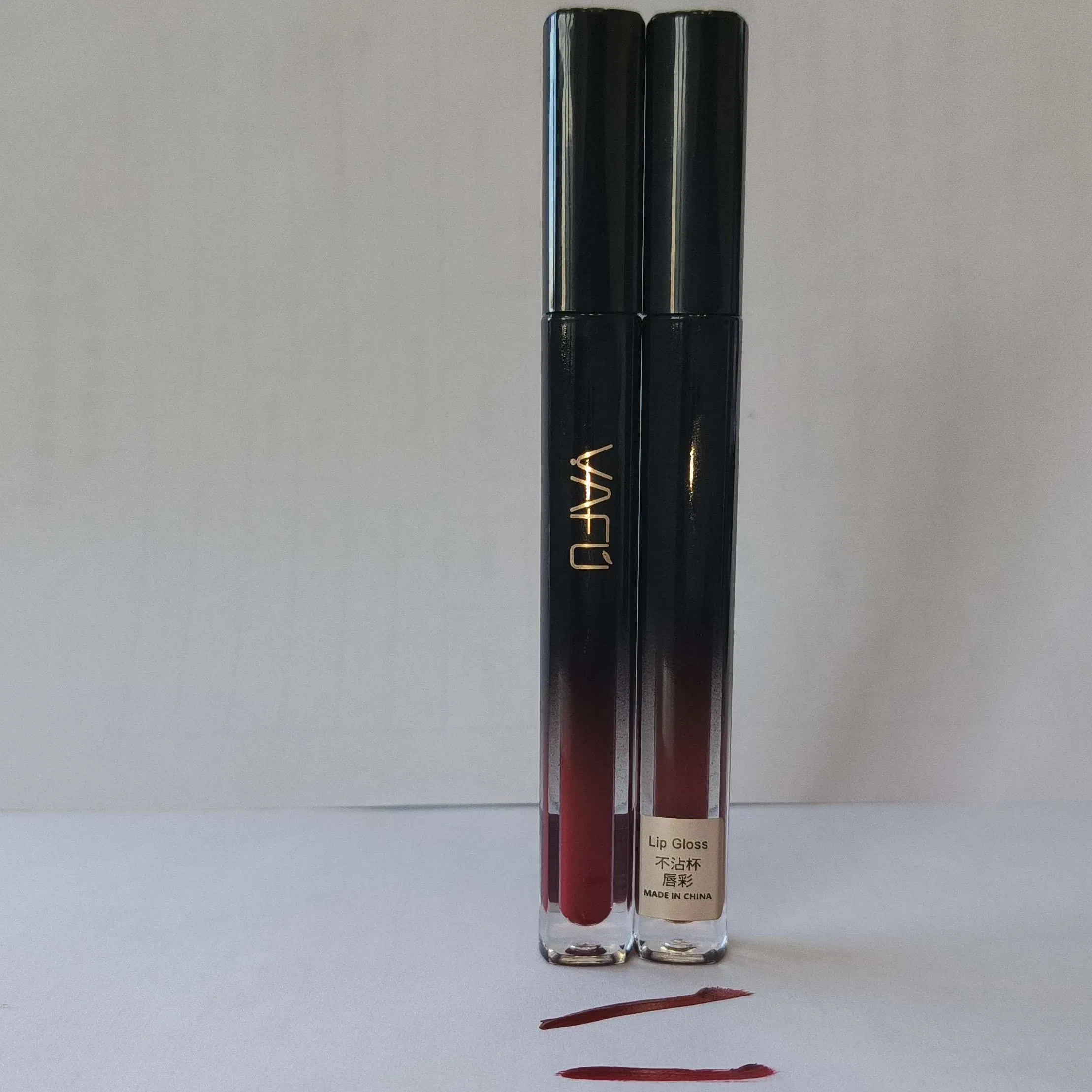 Long-Lasting Private Label Lipstick with Herbal Ingredients and Glossy Finish