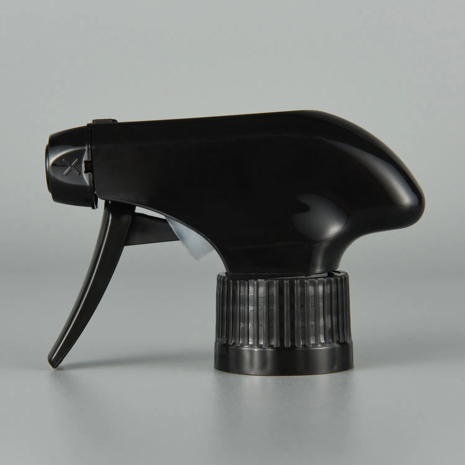 Manufacturers New Design Eco-Friendly Plastic Child Proof Trigger Spray Pump 28/410 28/400 Black Spray Pump Trigger