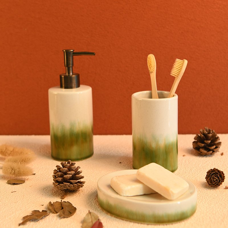Gradient Green Ceramic Bathroom Accessories Set of 4 with Toilet Brush Holder