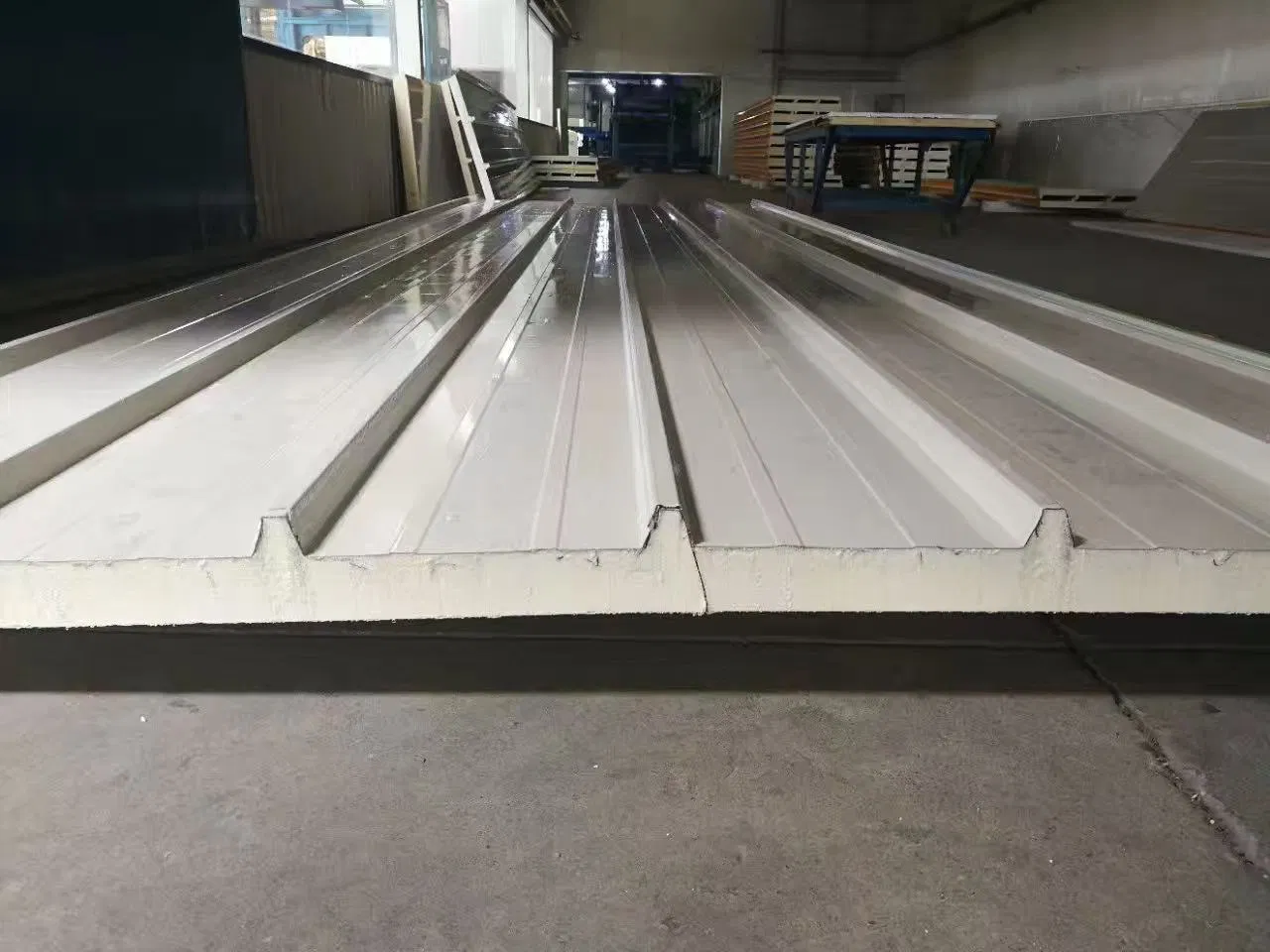 High Quality Fireproof Metal Sandwich Panels 50mm 40mm 75mm 100mm EPS Wall Rock Wool PU Roof Panels