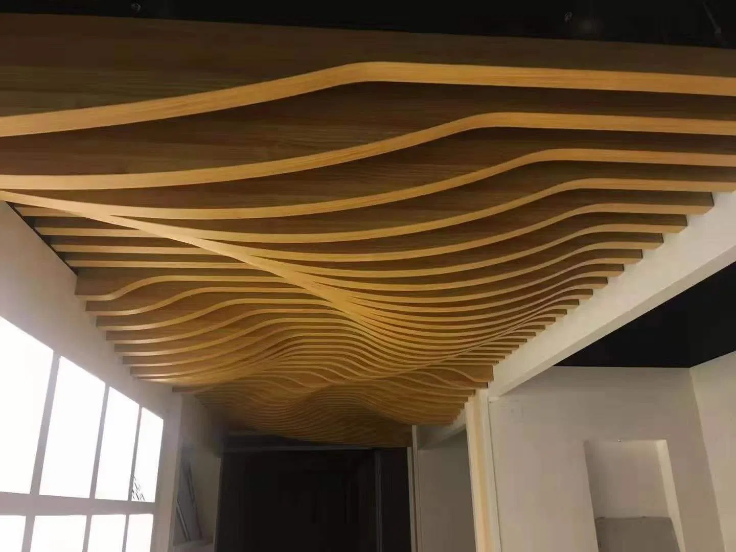 Wave Ceiling Aluminum Profile Baffle Ceiling Wooden Color