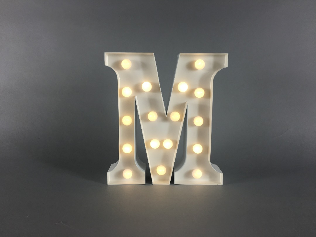 Yc-L01 Metal Light up Letter with Battery for Birthday Party Wedding Event Decoration