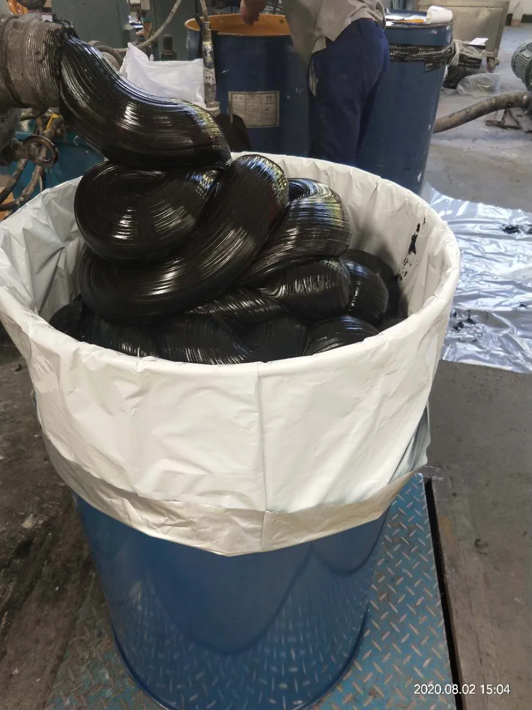 China Manufacturer Supply Windshield Windscreen for Car Repair 200L One Drum Polyurethane Sealant PU Sealant