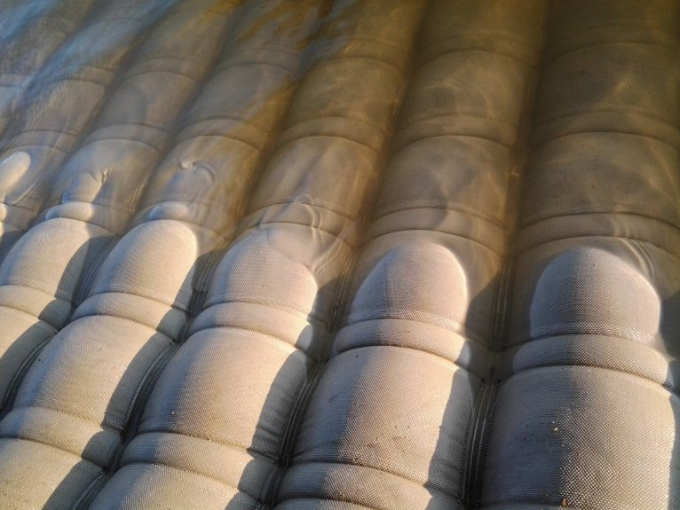 Factory Direct Sales Geovance Cement Mattress Geotextile Concrete Mattress Fabriform Customized for Revetment