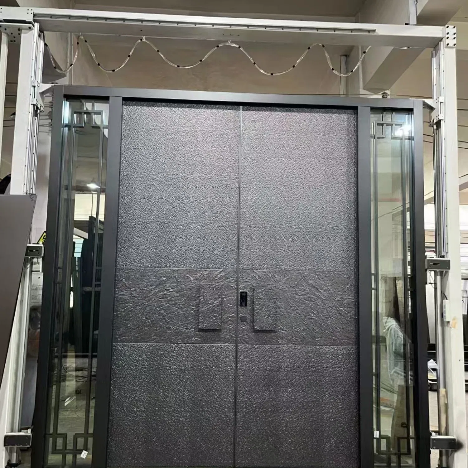 Light Transmission Front Glass Cast Aluminum Profile Door for Entrance