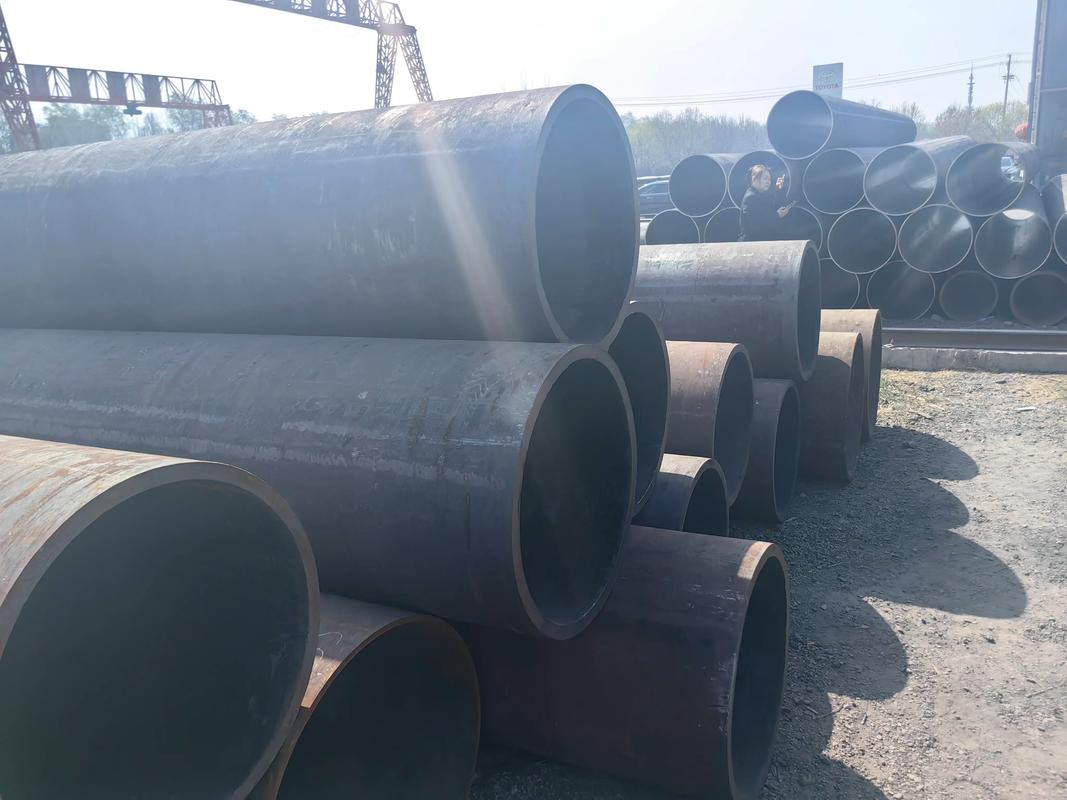 Durable Seamless Iron Pipe for Heavy-Duty Construction Projects