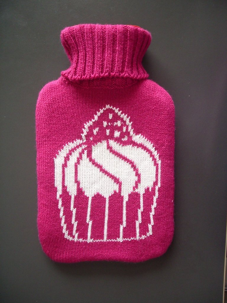 China Manufacture Mini Baby Adult Medical 2000ml Rubber Cold Warm Hands Hot-Water Hot Water Bag Bottle with Knitted Cover
