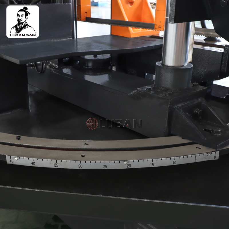 Ленточная пила по металлу промышленная 45 градусов 300-500 мм