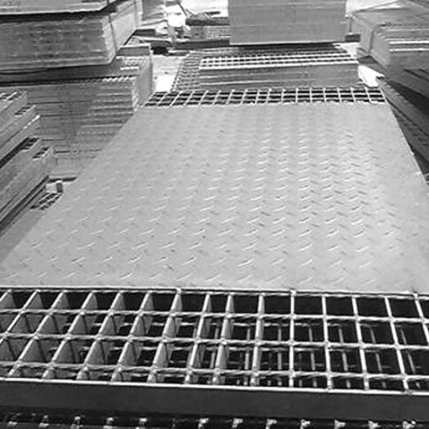 1000mm X 6000mm Galvanized Serrated Steel Grating / Flat Style Steel Grating High Quality Toothed Flooring Grating