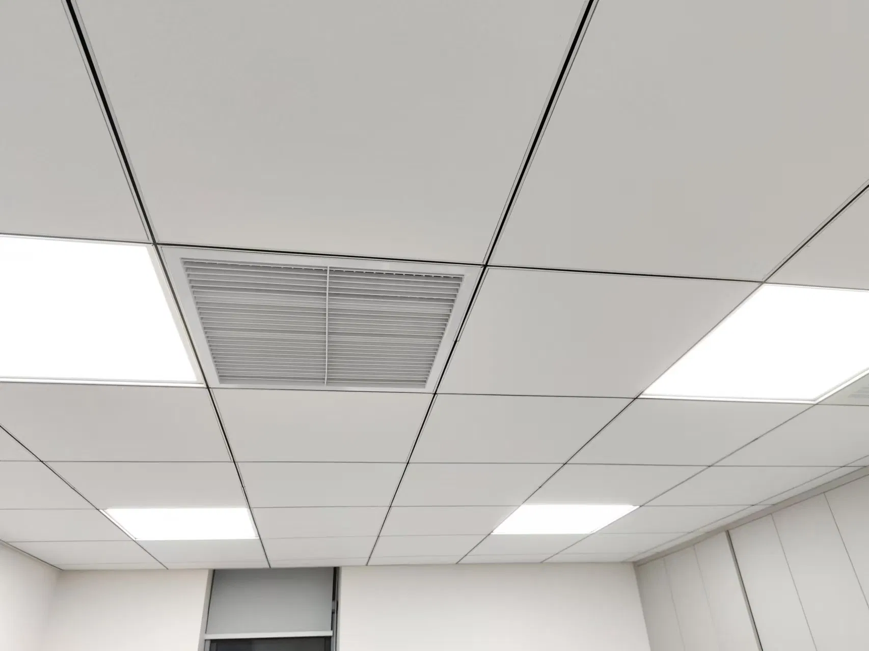Noise Reduction Tegular Edge Acoustic Mineral Rockwool Board Insulated Ceiling Tiles for Office