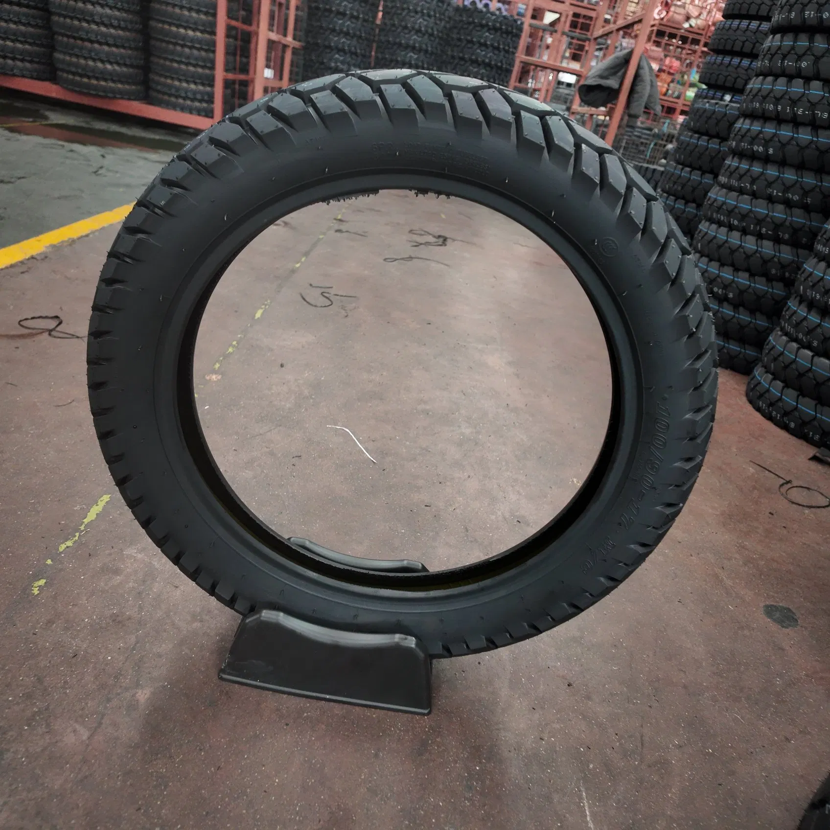 Мотошина 2.25-17 TT/TL для малокубатурных мотоциклов