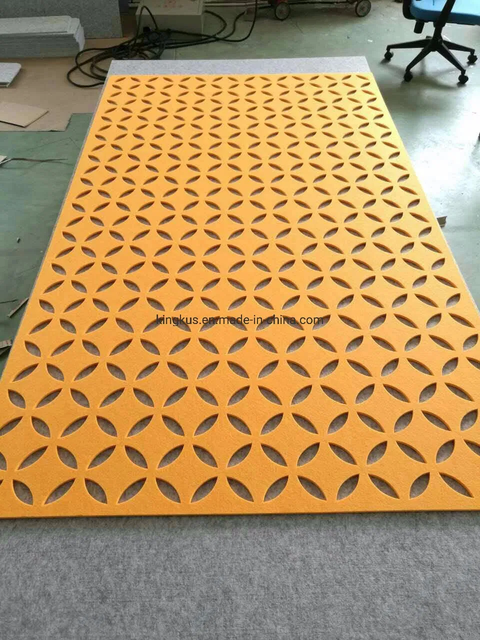 Engraved CNC Cutting Polyester Fiber Acoustic Floor Screen