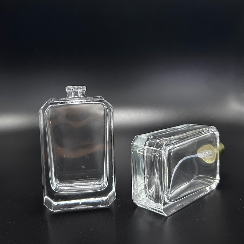Gorgeous Spray Pump Packaging 50ml Glass Perfume Bottle for Perfume Fragrance