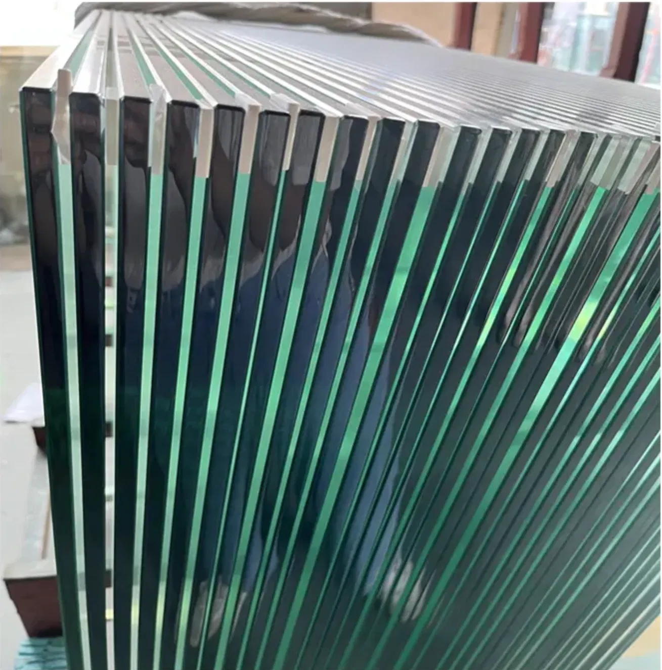 Hot Selling Modern Design Ultra-Clear Glass for Building Facades