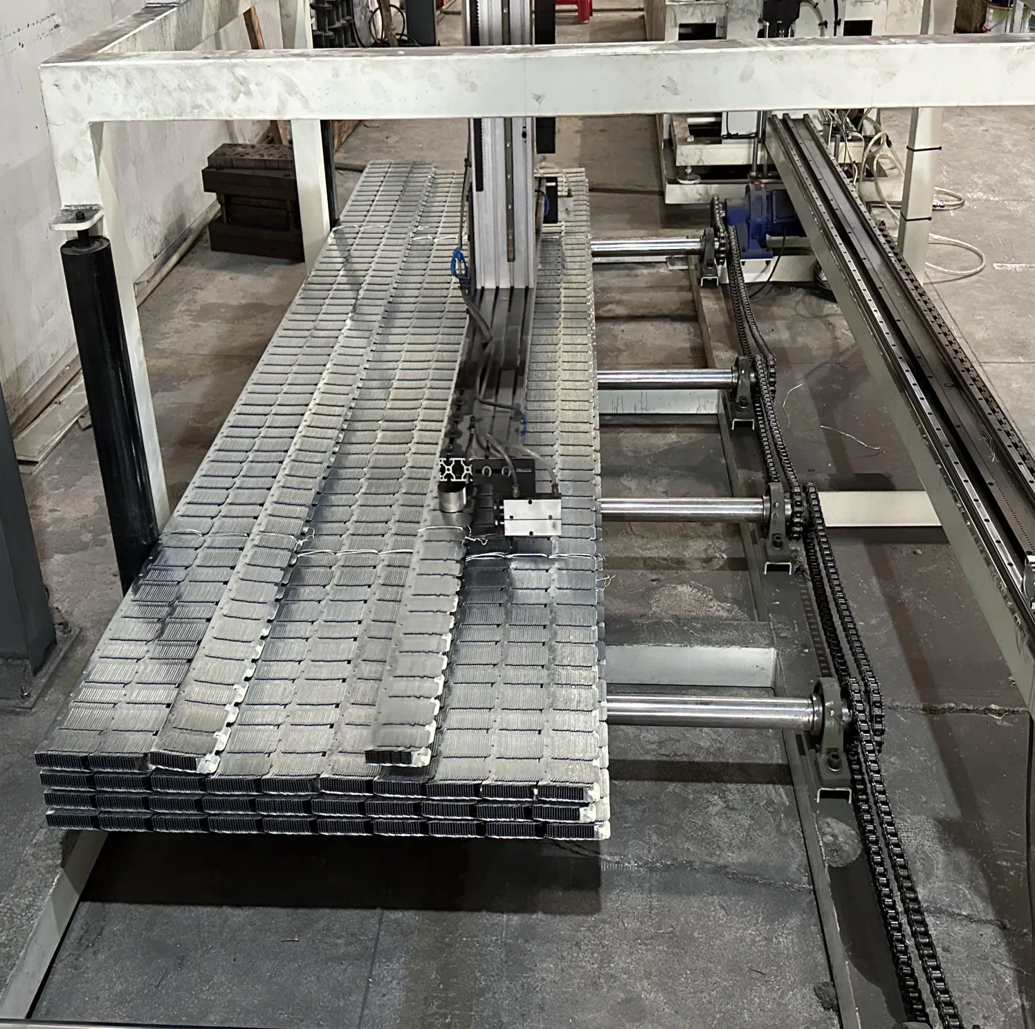 Premium V-Bar Support System Suspended Steel Channel Structure Ceiling Steel