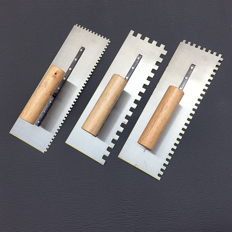 Wholesale Hand Tools Concrete Blade with Teeth Hand Plastering Trowel Wood Handle