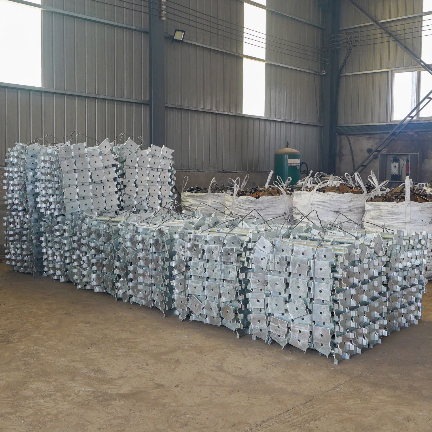 Q235 Steel Adjustable Galvanized U Head and Bottom Jack with Base Plate for Formwork and Scaffolding