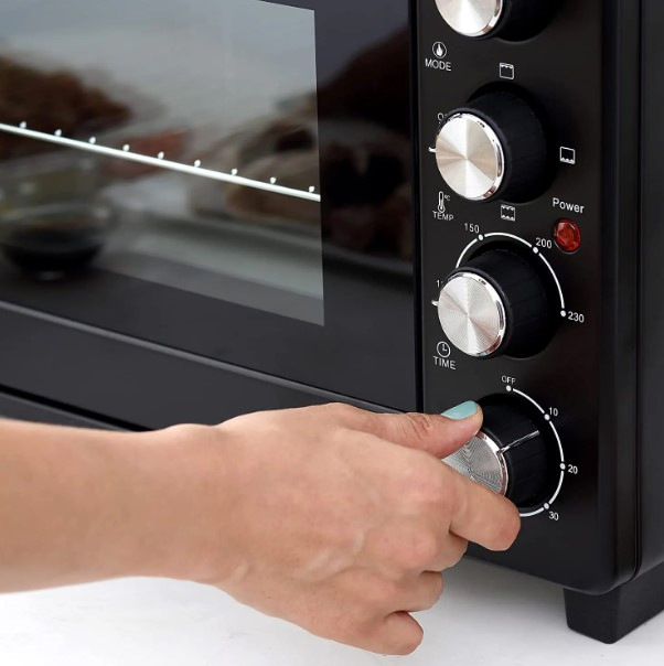 Home Appliance Free Standing Electric Pizza Bakery Mini Rotary Air Fryer Oven