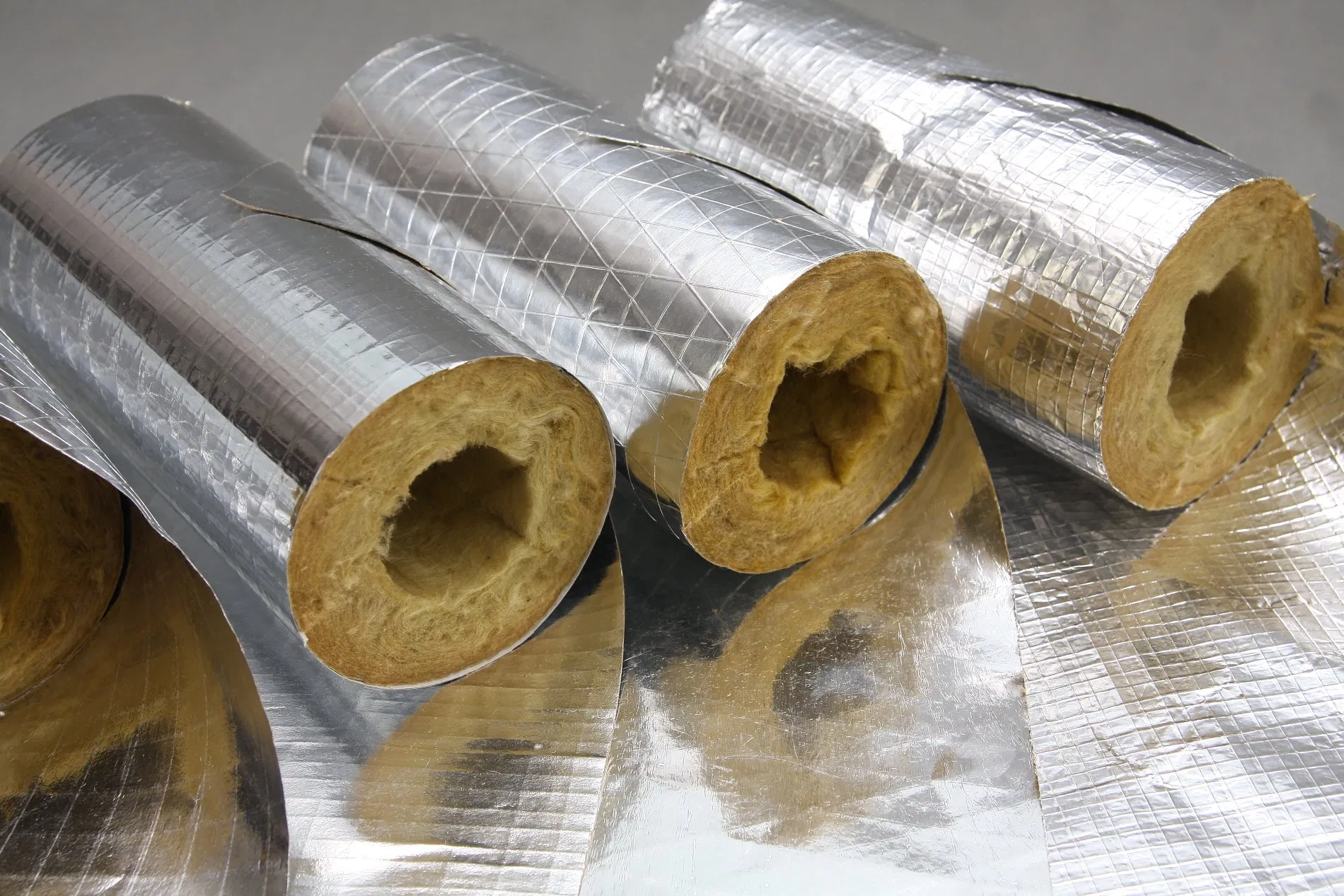 Flame-Retardant Foil-Glass Cloth Laminated with Fr Glue Alum Aluminum Foil Facing