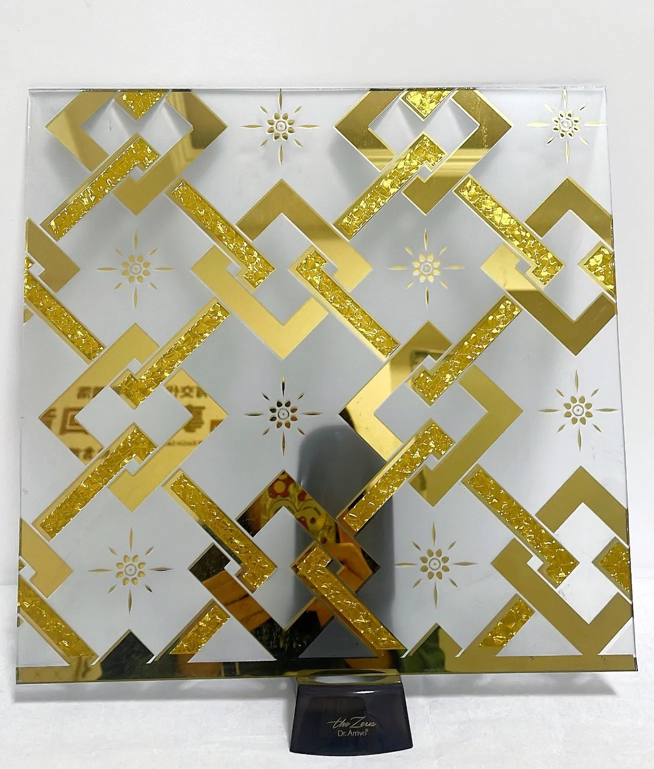 Ice Flower Acid Etched Golden Titanium Coating Glass 3.5mm 3.8mm Decorative Glass
