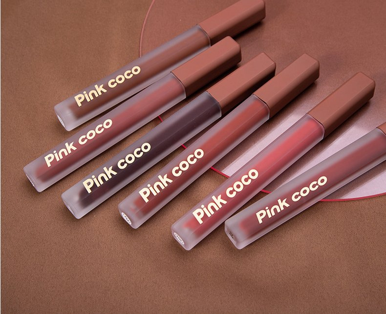 Pinkcoco Light Satin Powder Mist Lip Glaze Silky Matte Matte Lipstick