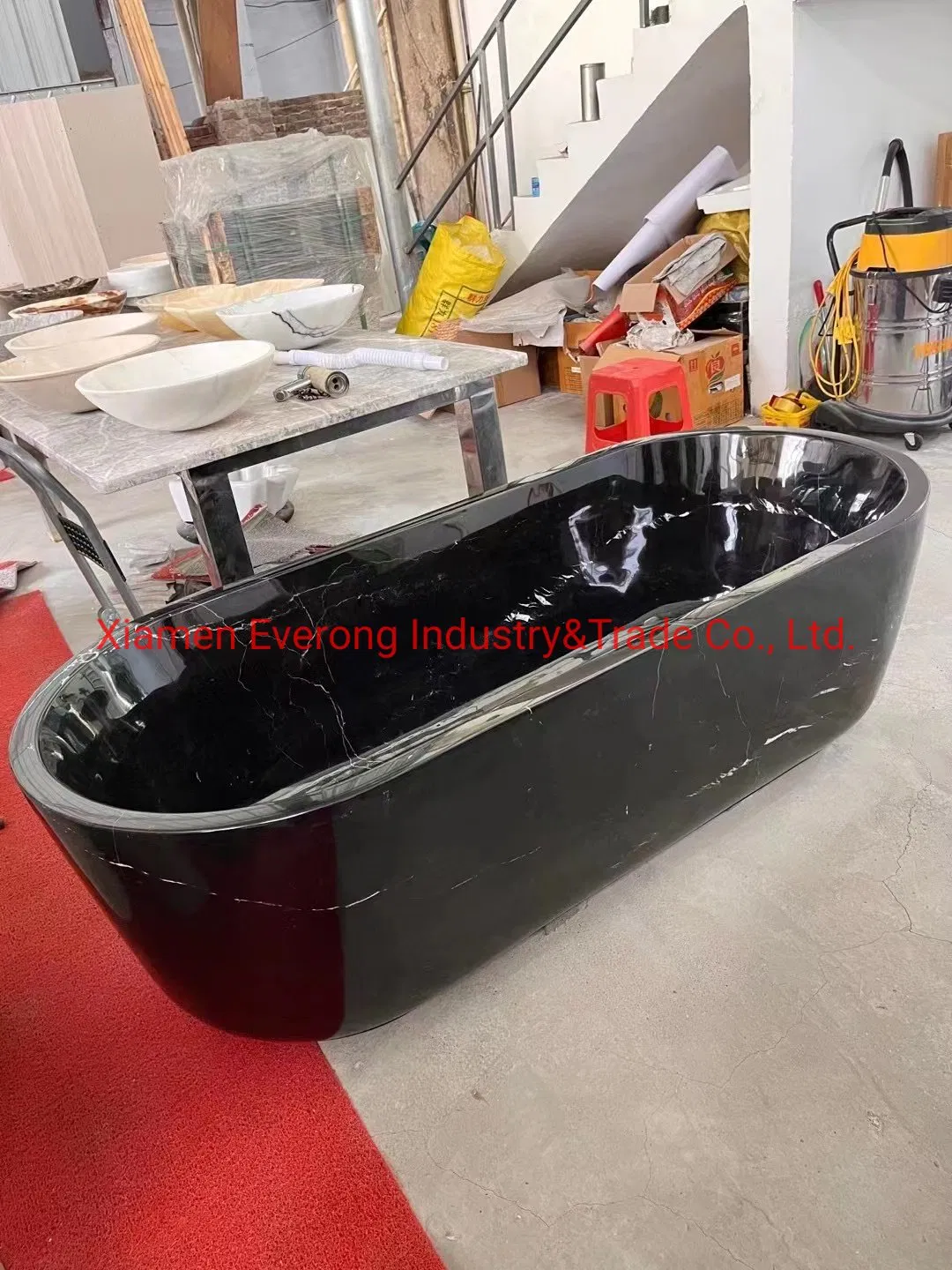 Черная мраморная ванна Nero Marquina