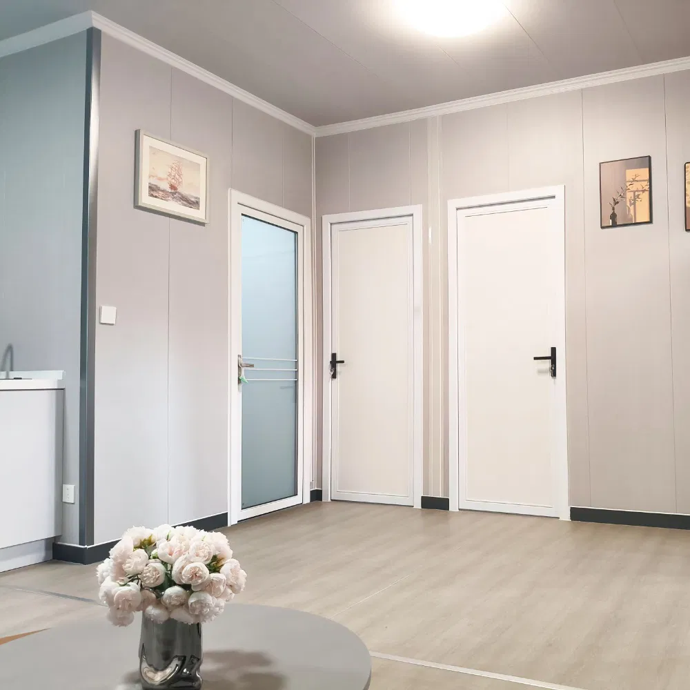 20FT/40FT Luxury Folding Shipping Prefabricated Steel House Hotel Office Portable Mobile Modular Living Prefab/Expandable Transportable Container House
