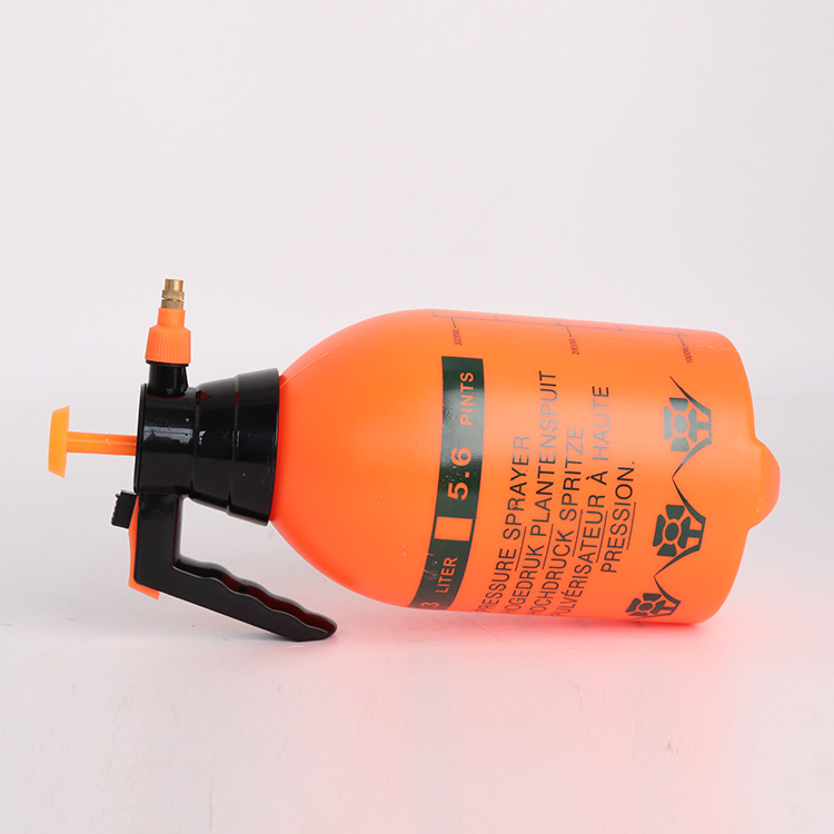 1.5L Pressure Water Garden Sprayer