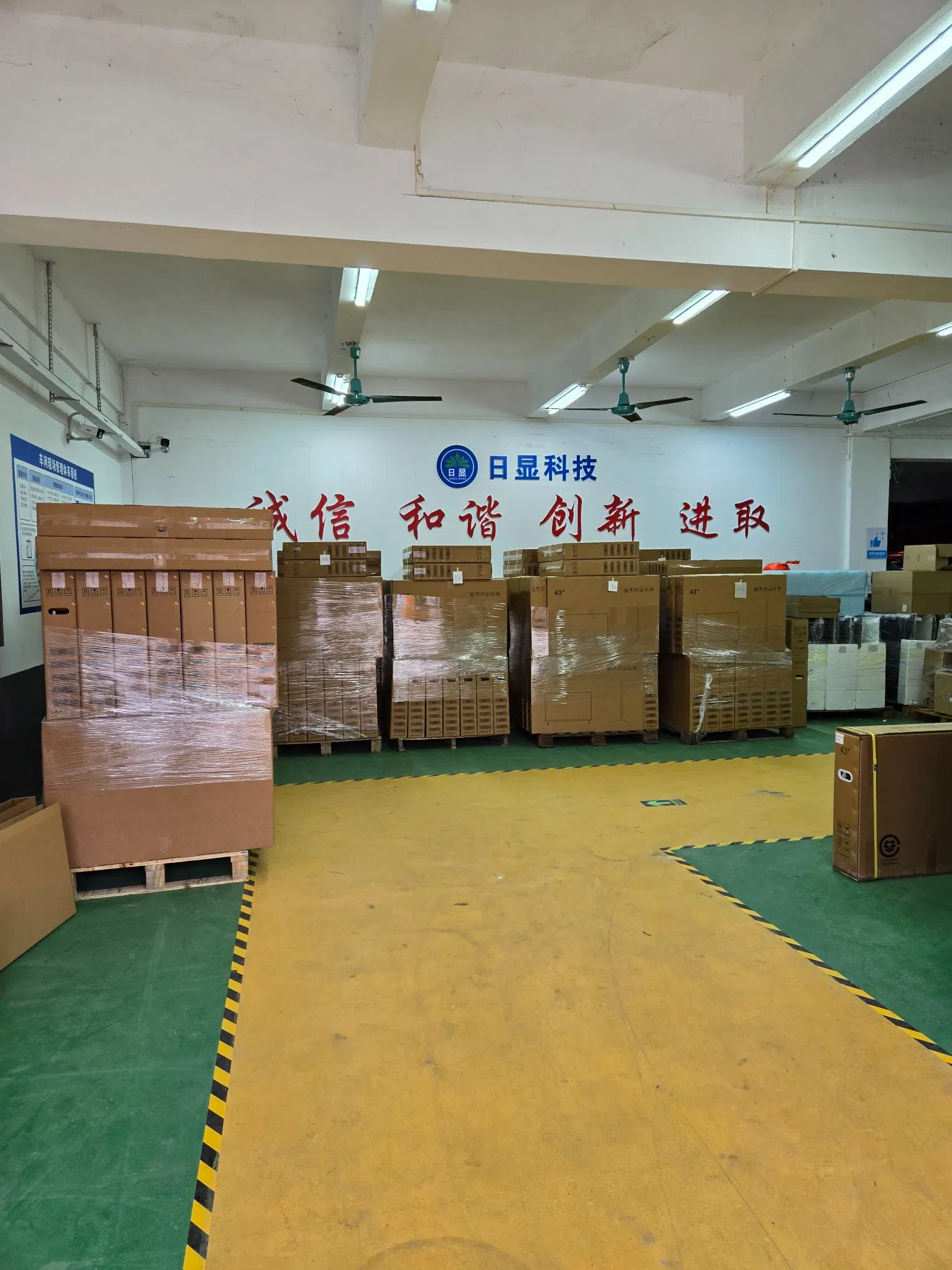 60 дюймов Android Smart TV с WiFi, оптом