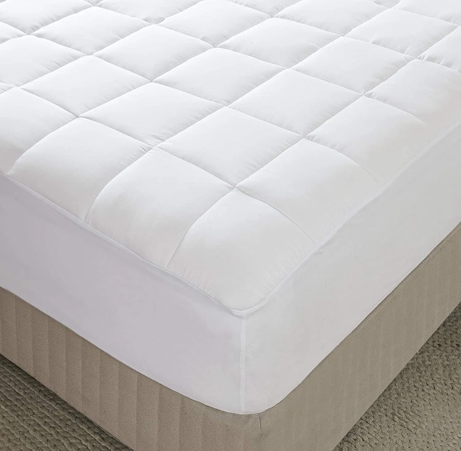Customized Design Hotel Quality Hotel Bed Mattress Polyester Pad Protecter with Deep Pocket Knitted Elastic Skirt