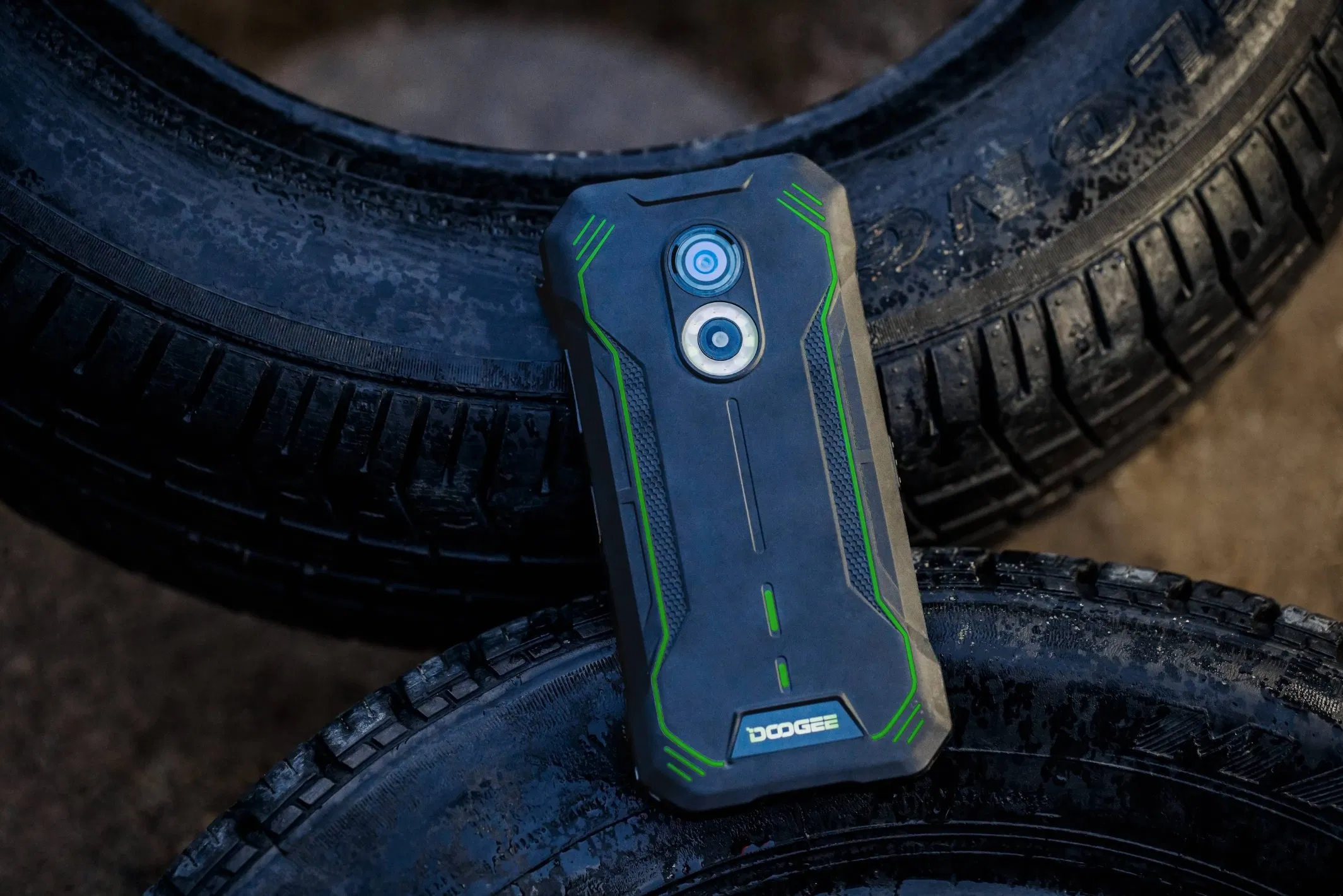 Hot Sell Tablet Rugged Phone Model S51 6-Inch 4+64GB 5000mAh Water Proof Phone, Ready in Stock