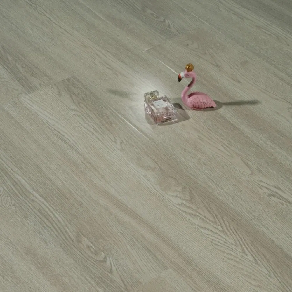 Водостойкий ламинат Oak под паркет 8мм/12мм