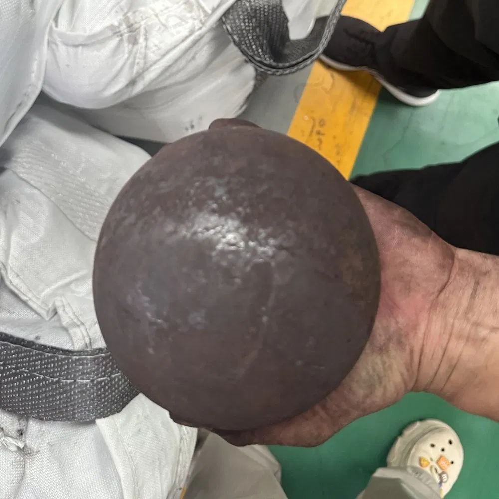 59.0-61.0 Hrb Surface Hardness Hot Rolled Hot Forged Steel Forged Grinding Ball