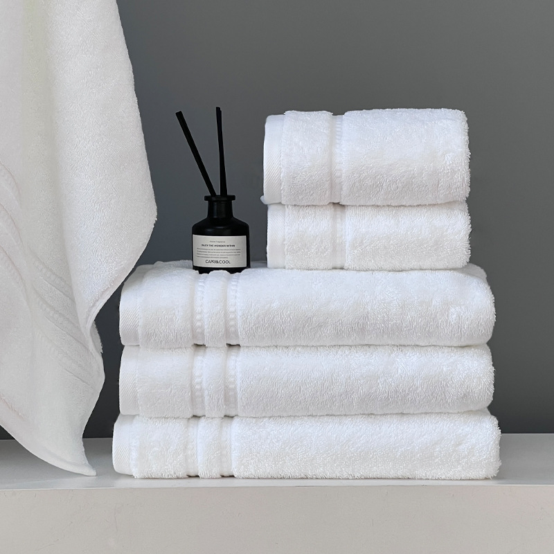 Customized Hotel Towels Pure Cotton White Thickened Absorbent Floor Towels