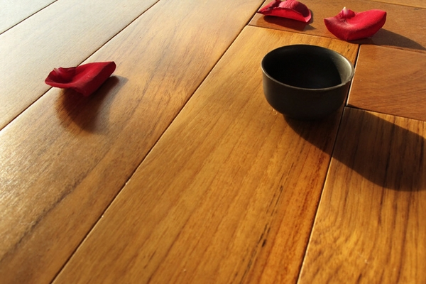 Lmj Premium Teak Wood Flooring - Exquisite Solid Timber Planks