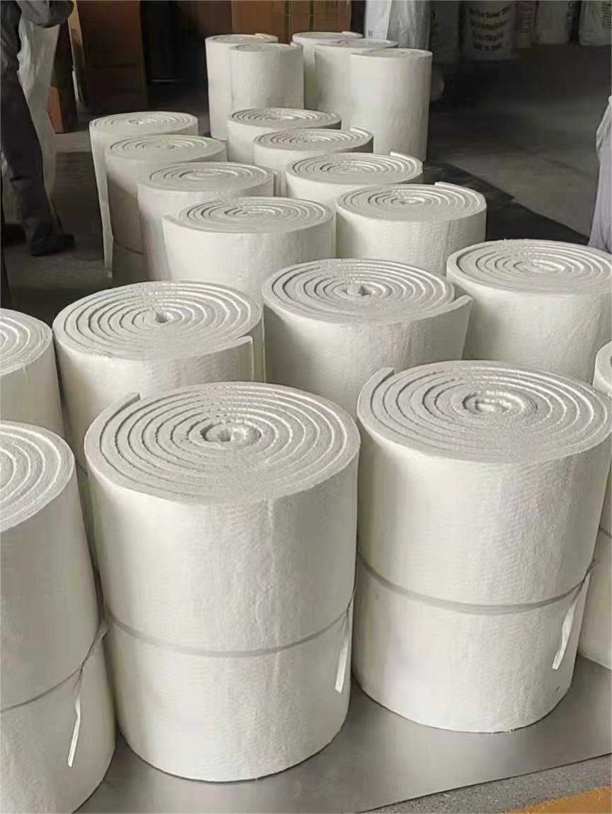 Ceramic Fiber Blankets for Wrapping High-Temperature Pipes and Equipment