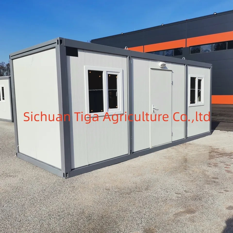 20FT Foldable Container House Sentry Box Guard House Office Building Steel Structure Toilet Modern Hotel Shop with Low Price