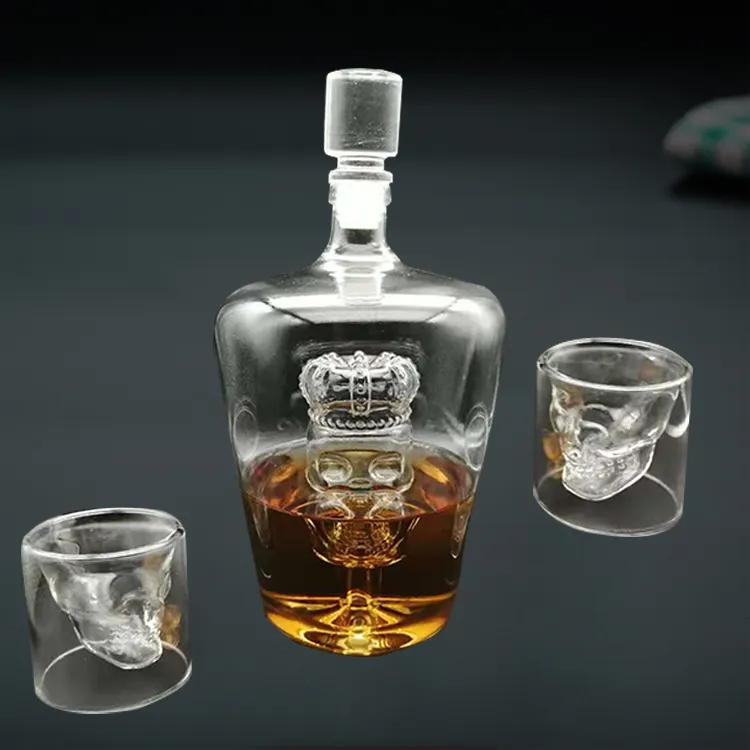 Factory Wholesale High Quality High Borosilicate Glass Skull Shape Bottle
