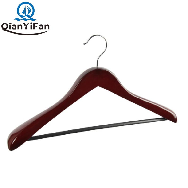 High-Quality Eco-Friendly Wooden Hangers for Star Hotels - Customizable Logo Available for Guest Rooms, Resorts, and SPA