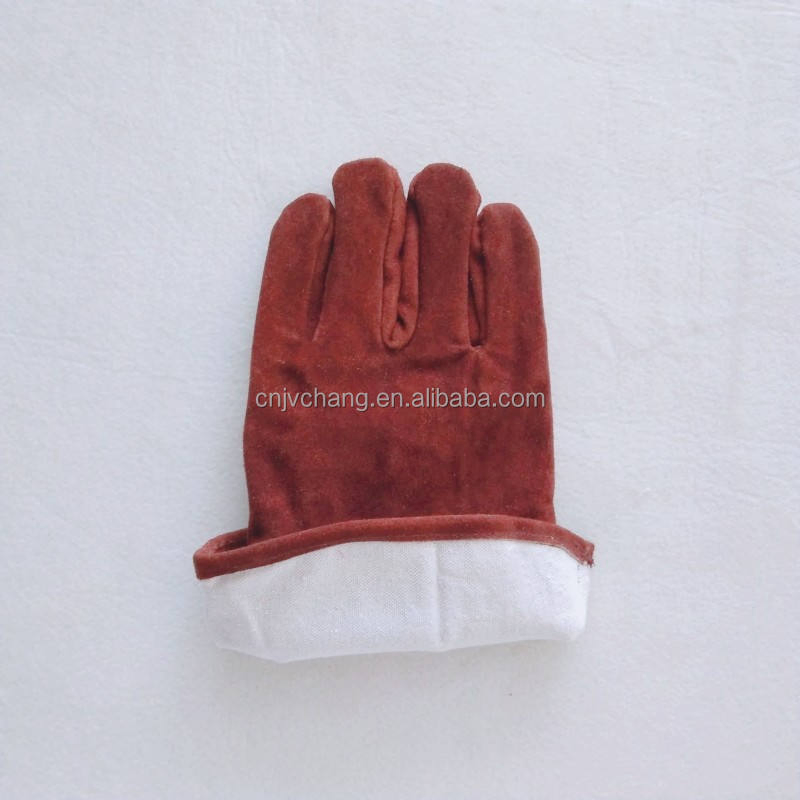 Premium BBQ Heat Resistant Cowhide Leather Cooking Gloves