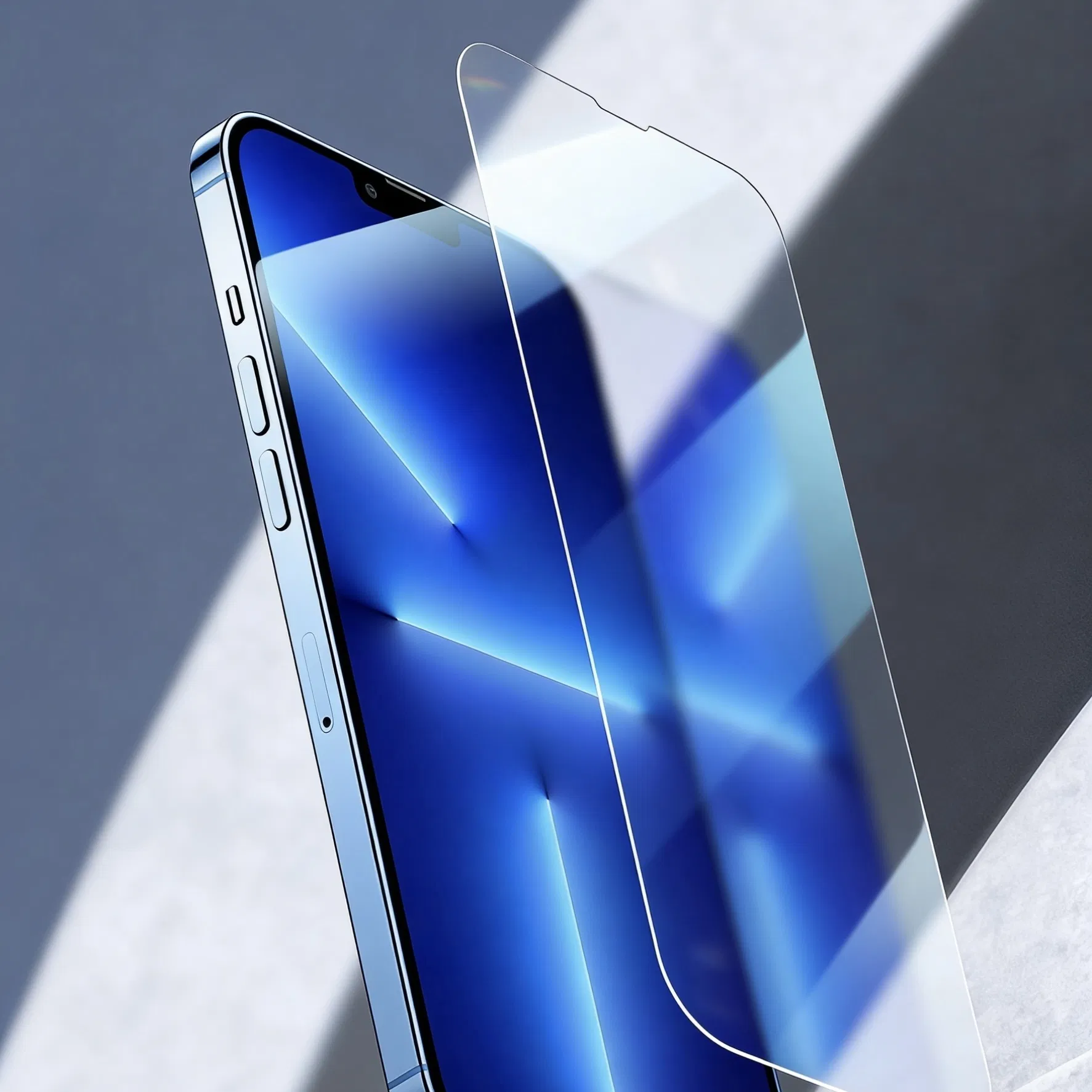 Защитное стекло для iPhone 17 Pro, 0.2 мм