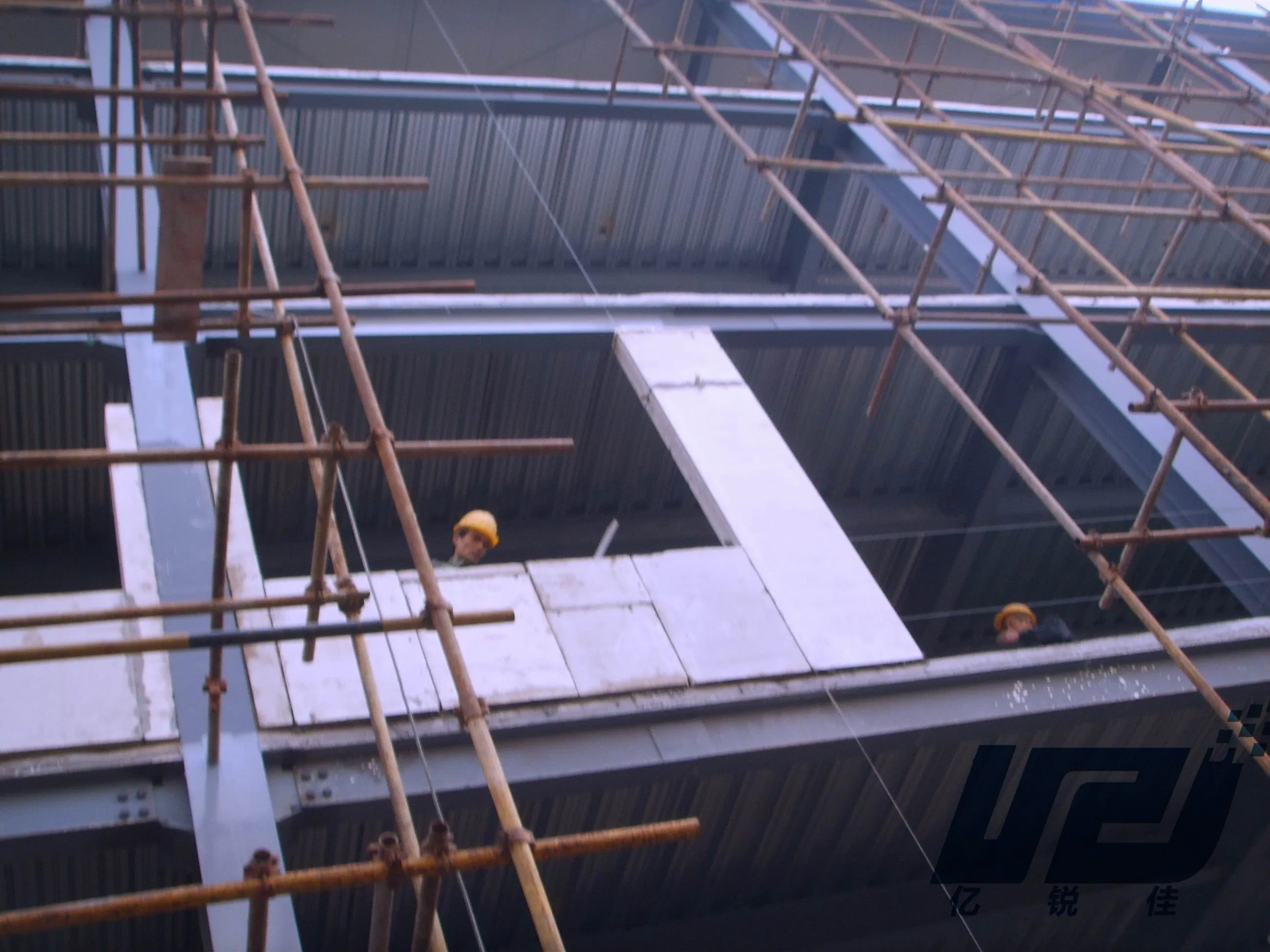 Cement Fiber Boards Construction Material Help Reduce Noise Transfer Between Rooms
