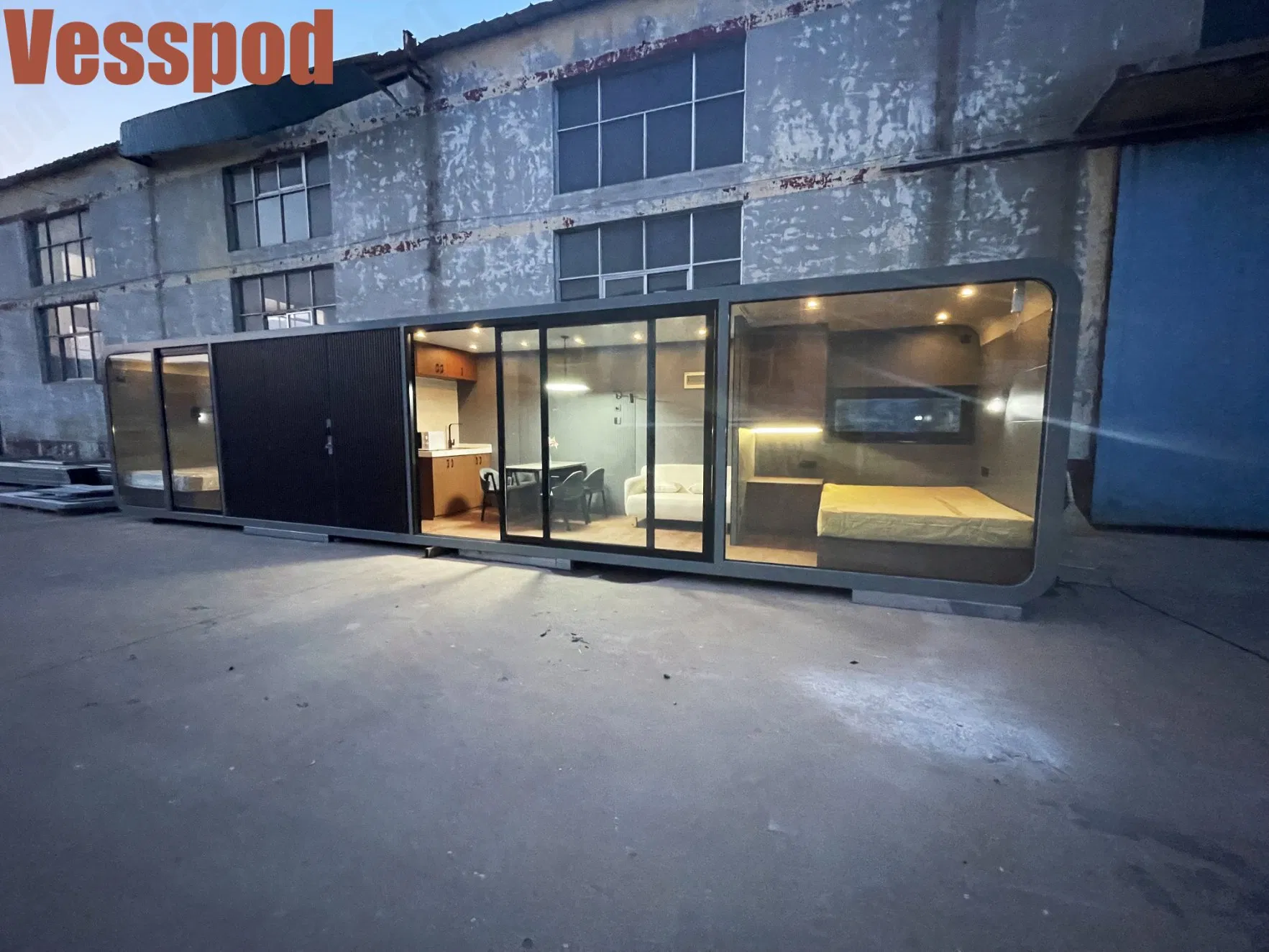 2024new Luxury Modular Prefabricated House Portable Rustproof Movable Modular Office