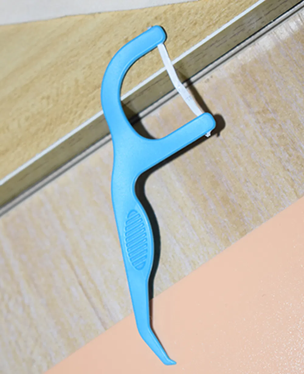 Private Label Disposable Toothpick Oral Flosser Stick Dental Floss Pick