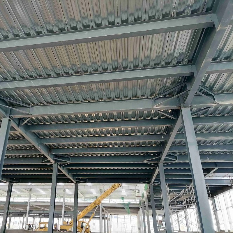 Prefab Light Steel Structure industrial construction prefabricated steel Farm Shed for Storage Cow Sheep Car Garage Hangar Price