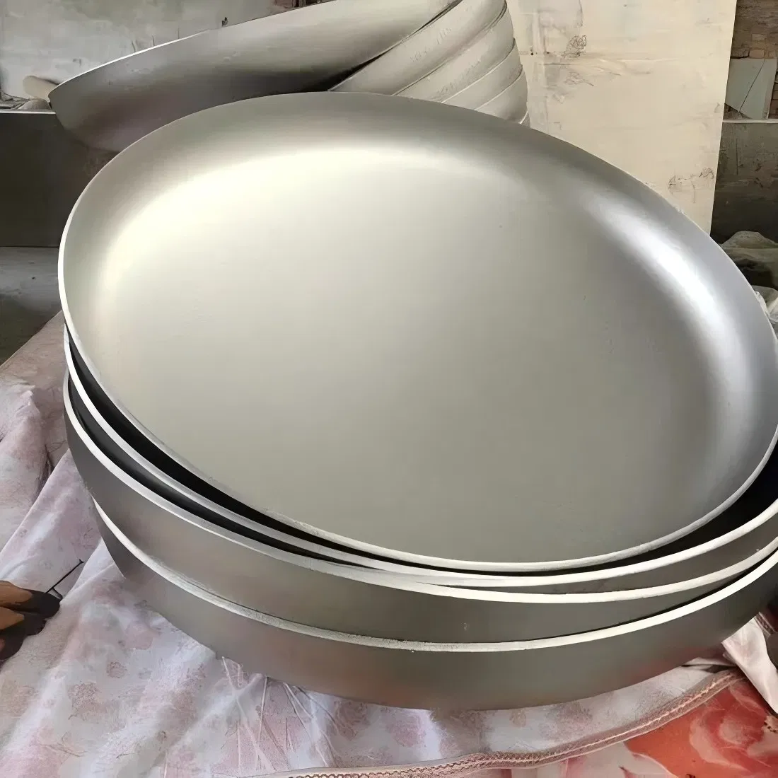 Carbon Steel Welded Pipe Elliptical Dished Seal Head for Pressure Vessels