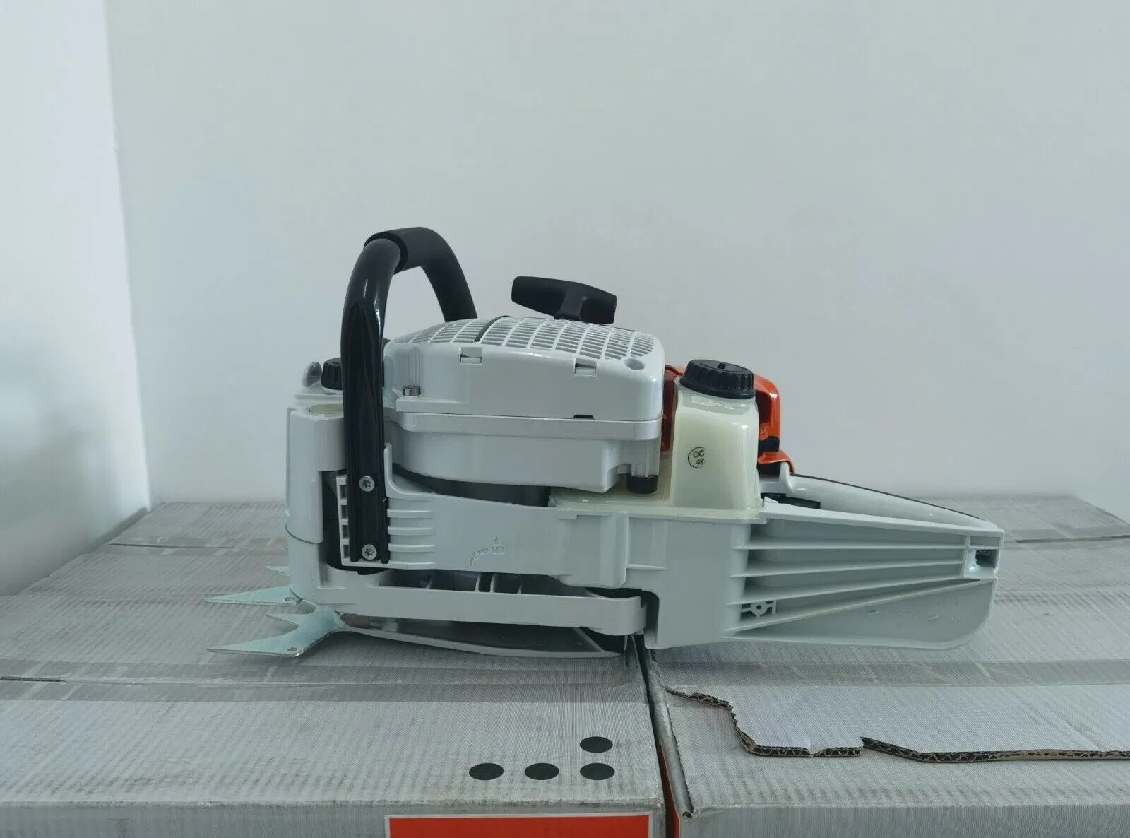 Professional Big Power Gasoline Chainsaw 660 with 36inch for Forest Protection