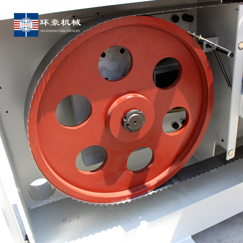 Станок ленточнопильный горизонтальный