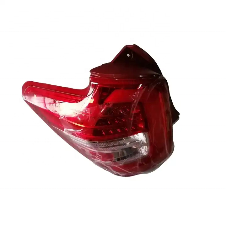Ssangyong Rear Tail Light Brake Light 8360135500 8360235500 Actyon Kyron Rexton Korando Cmusso Rodius Tivoli
